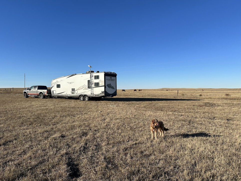 2016 Ford F-350 Super Duty and 2022 Outdoors RV Mountain Trail 29TRX