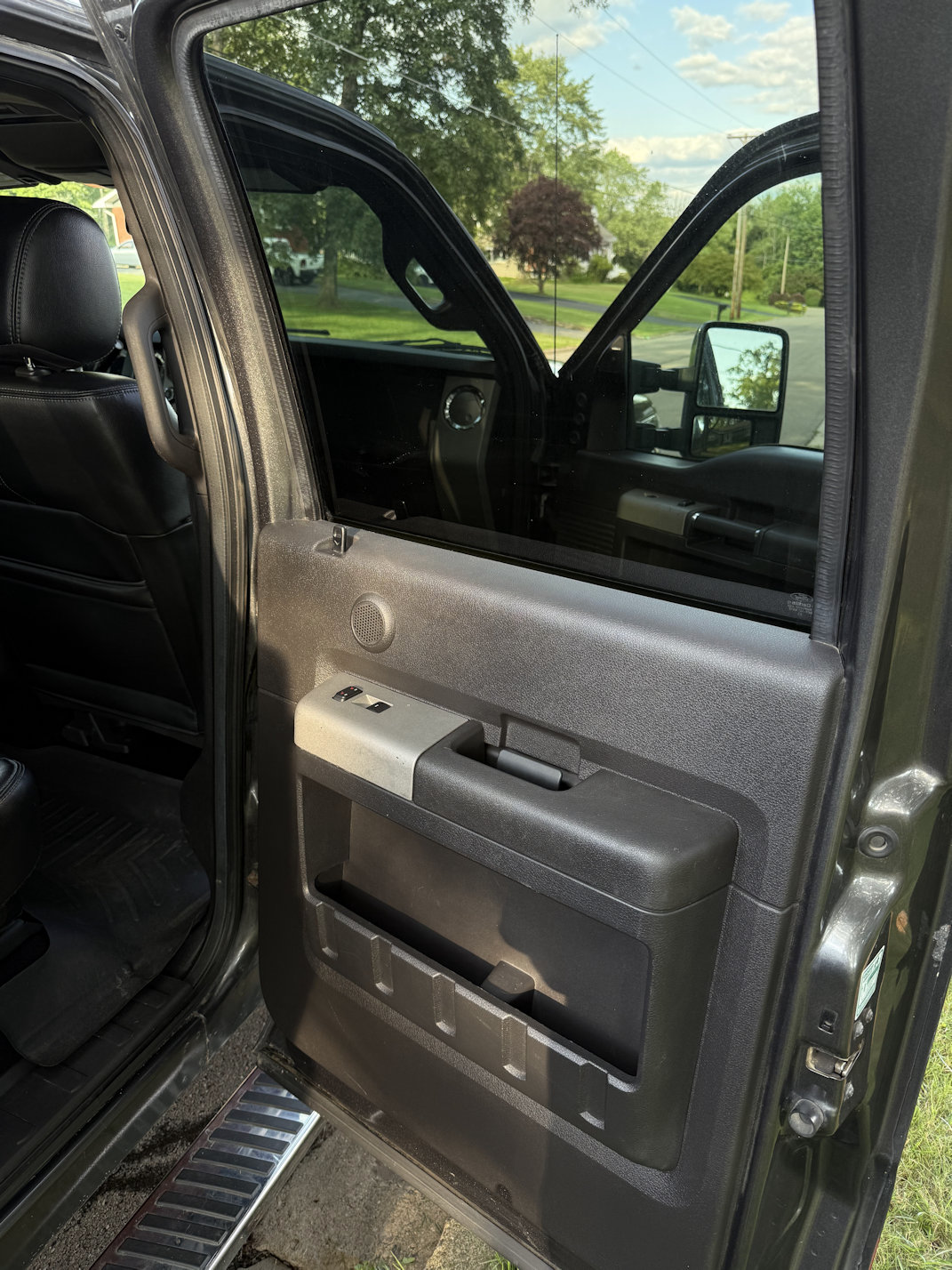 2016 Ford F-350 Super Duty truck photo