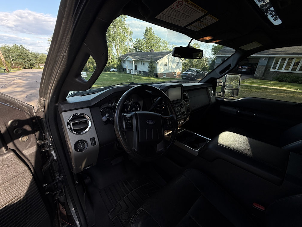 2016 Ford F-350 Super Duty truck photo