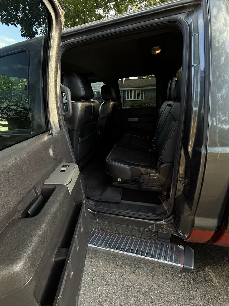 2016 Ford F-350 Super Duty truck photo