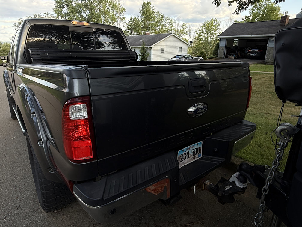 2016 Ford F-350 Super Duty truck photo